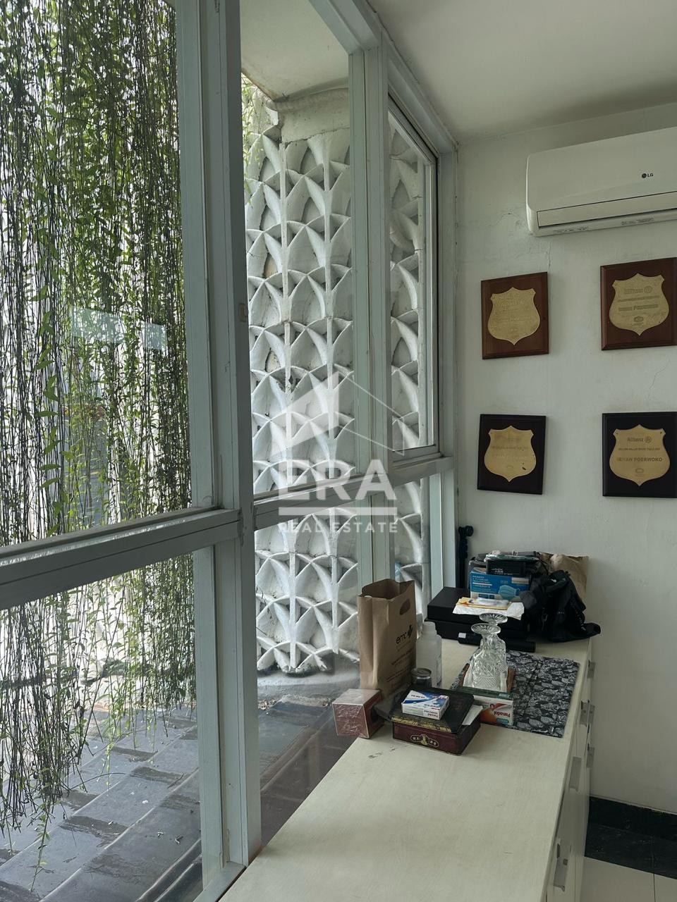 interior 7