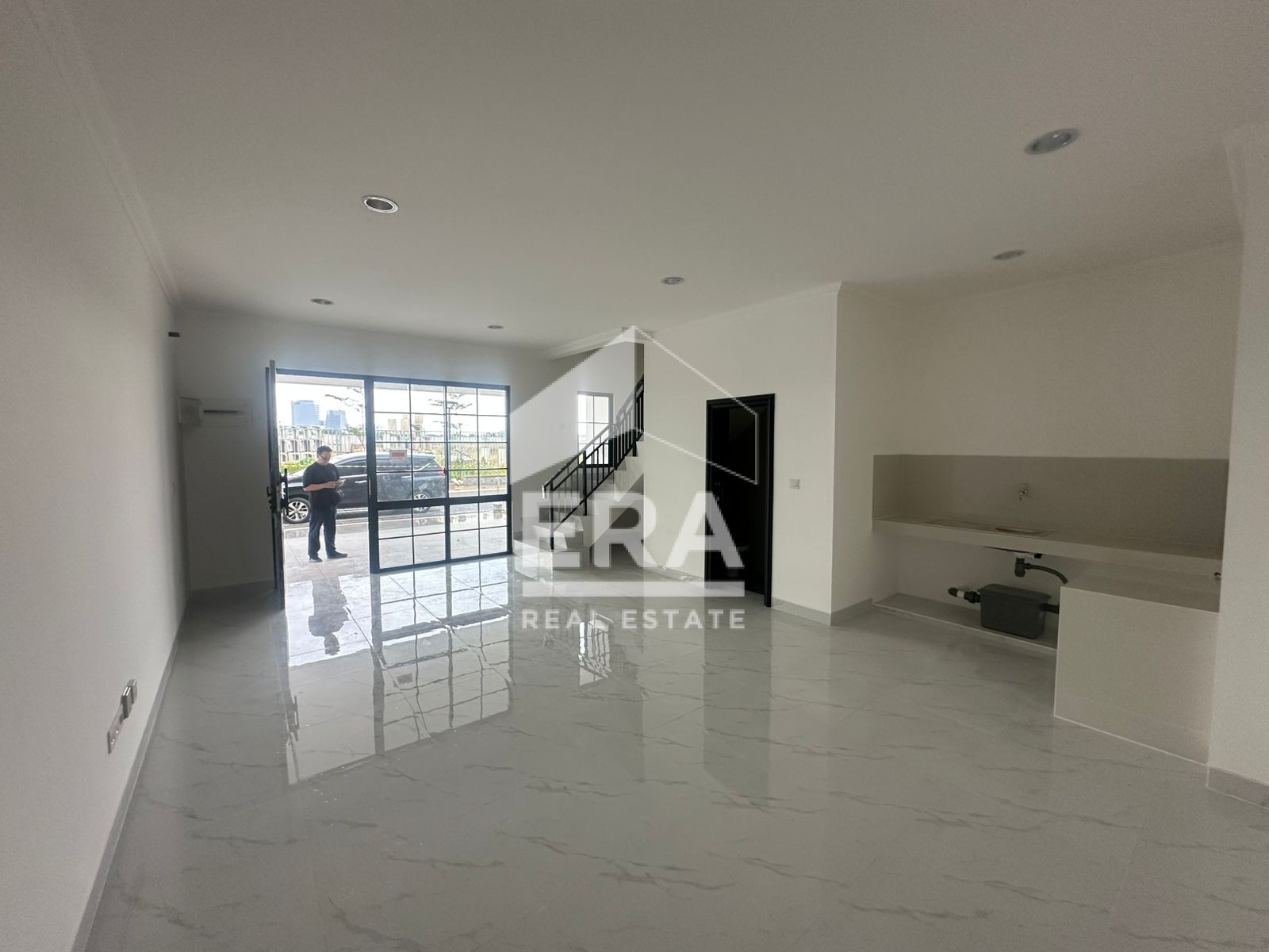 interior 4