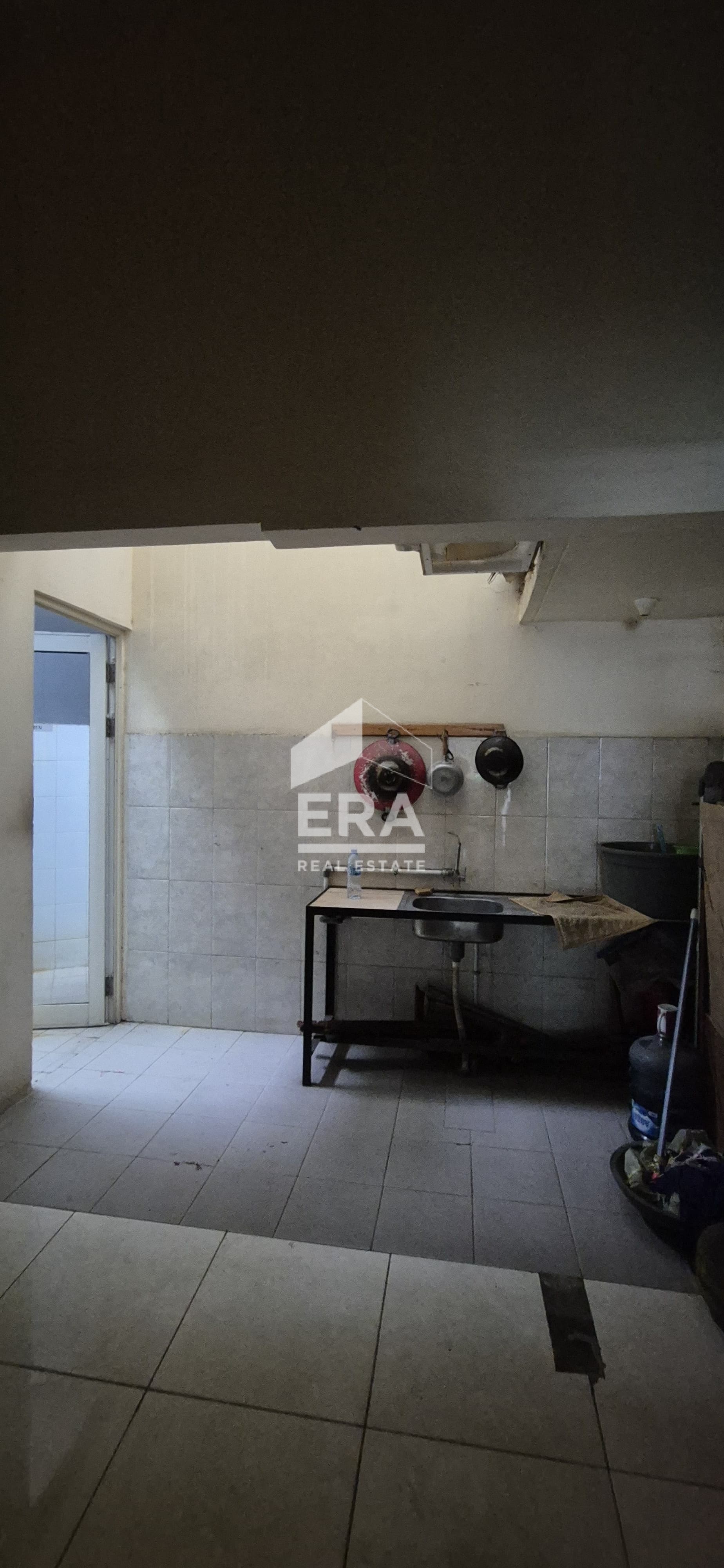 interior 4