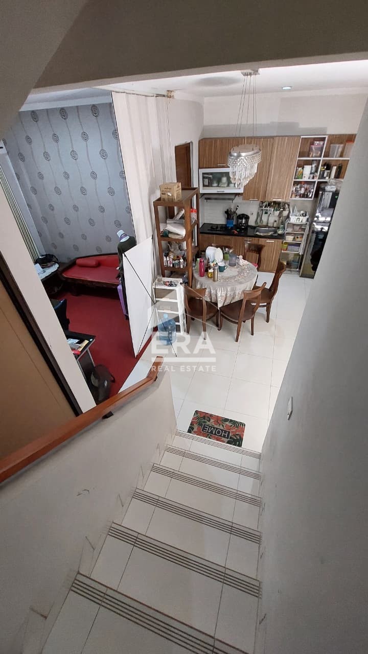 interior 6