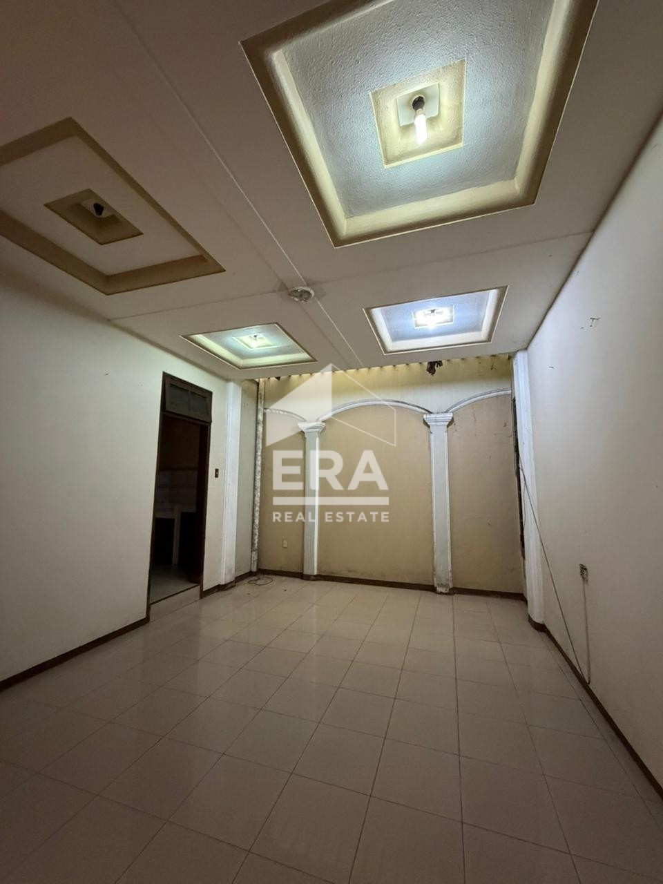 interior 13
