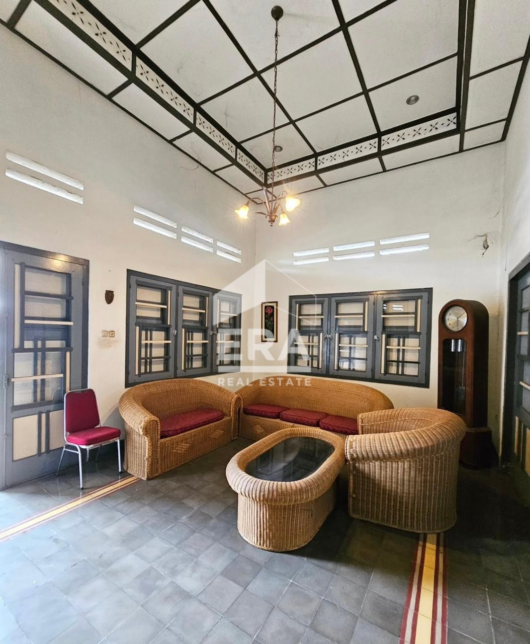 interior 3