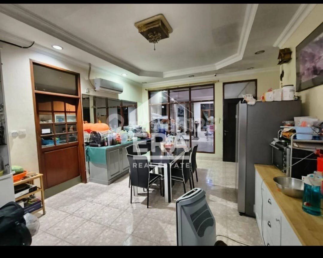 interior 9