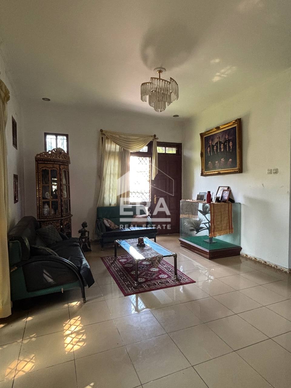 interior 2