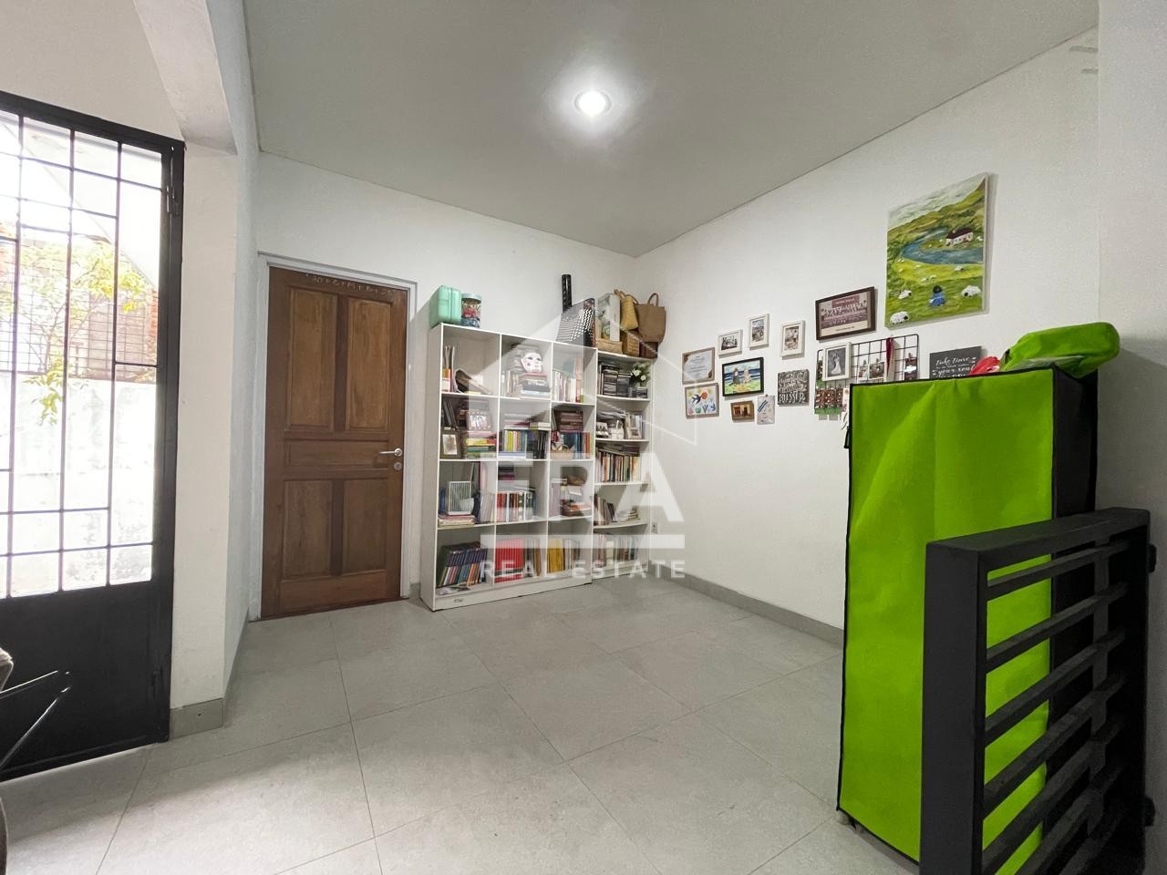 interior 11