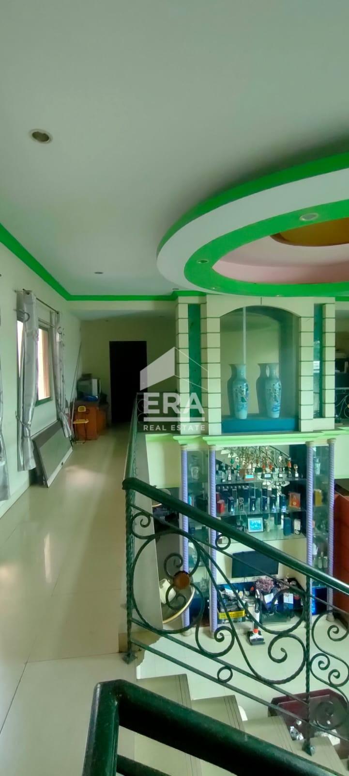 interior 3