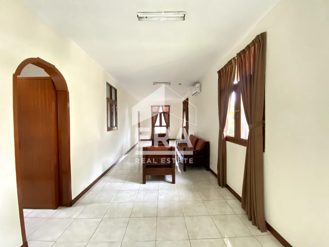 interior 22