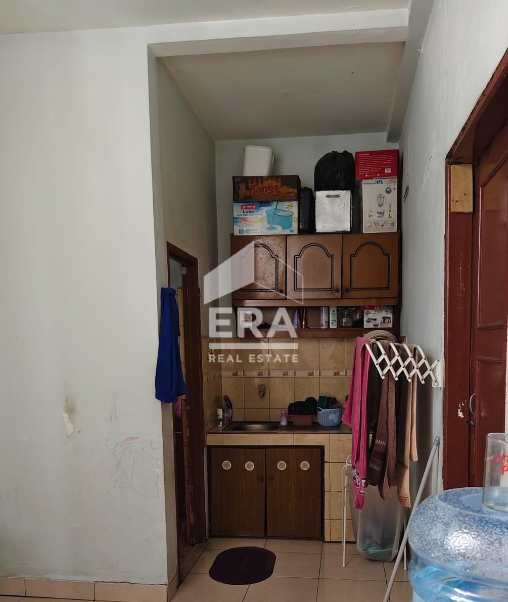 interior 6