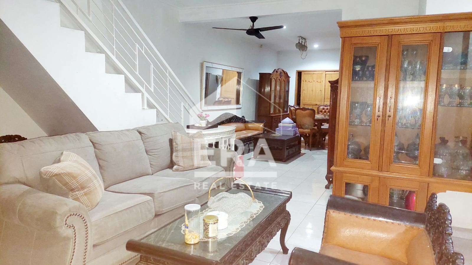 interior 3