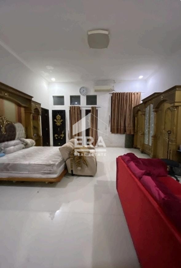 interior 3