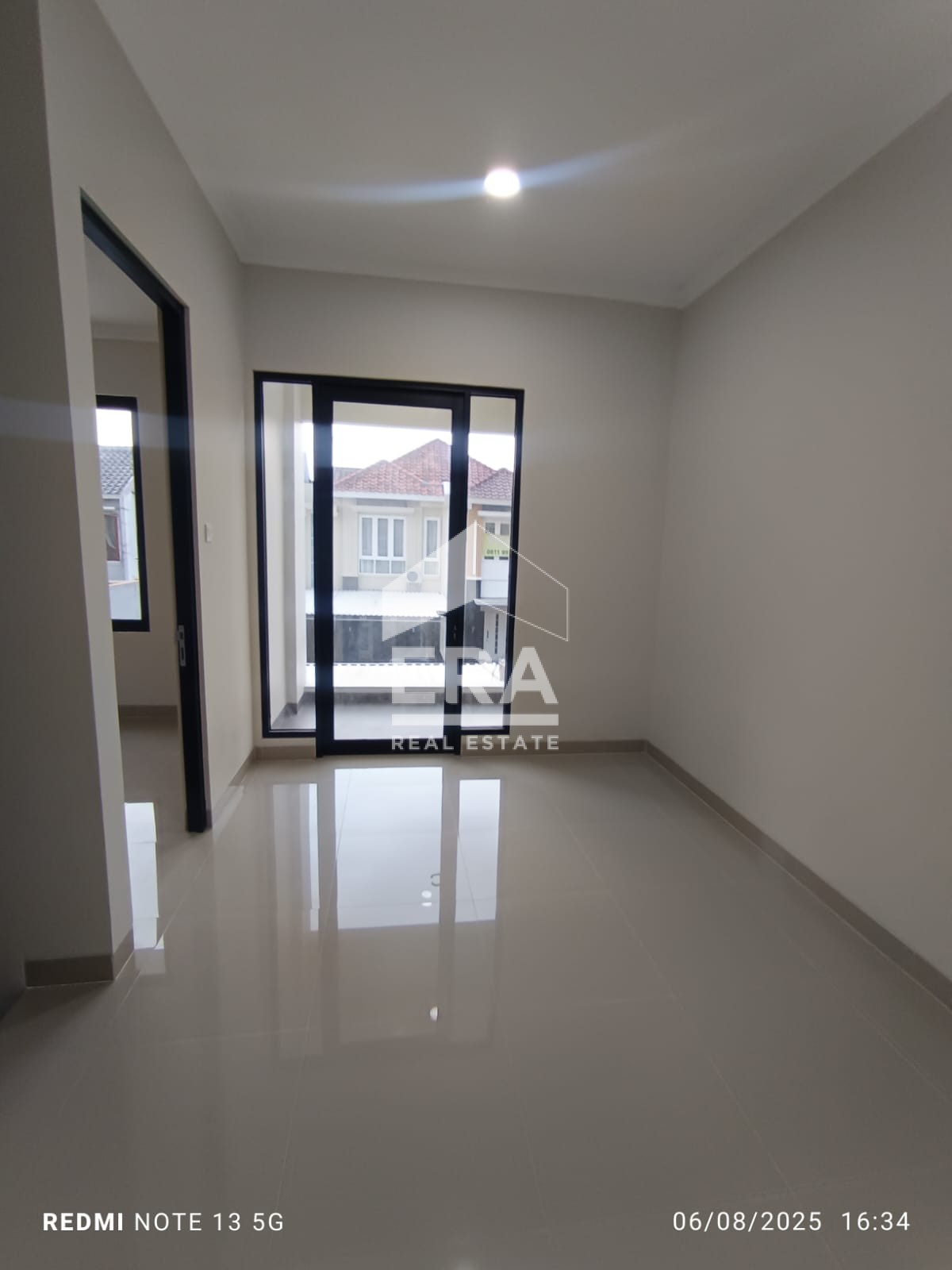 interior 13