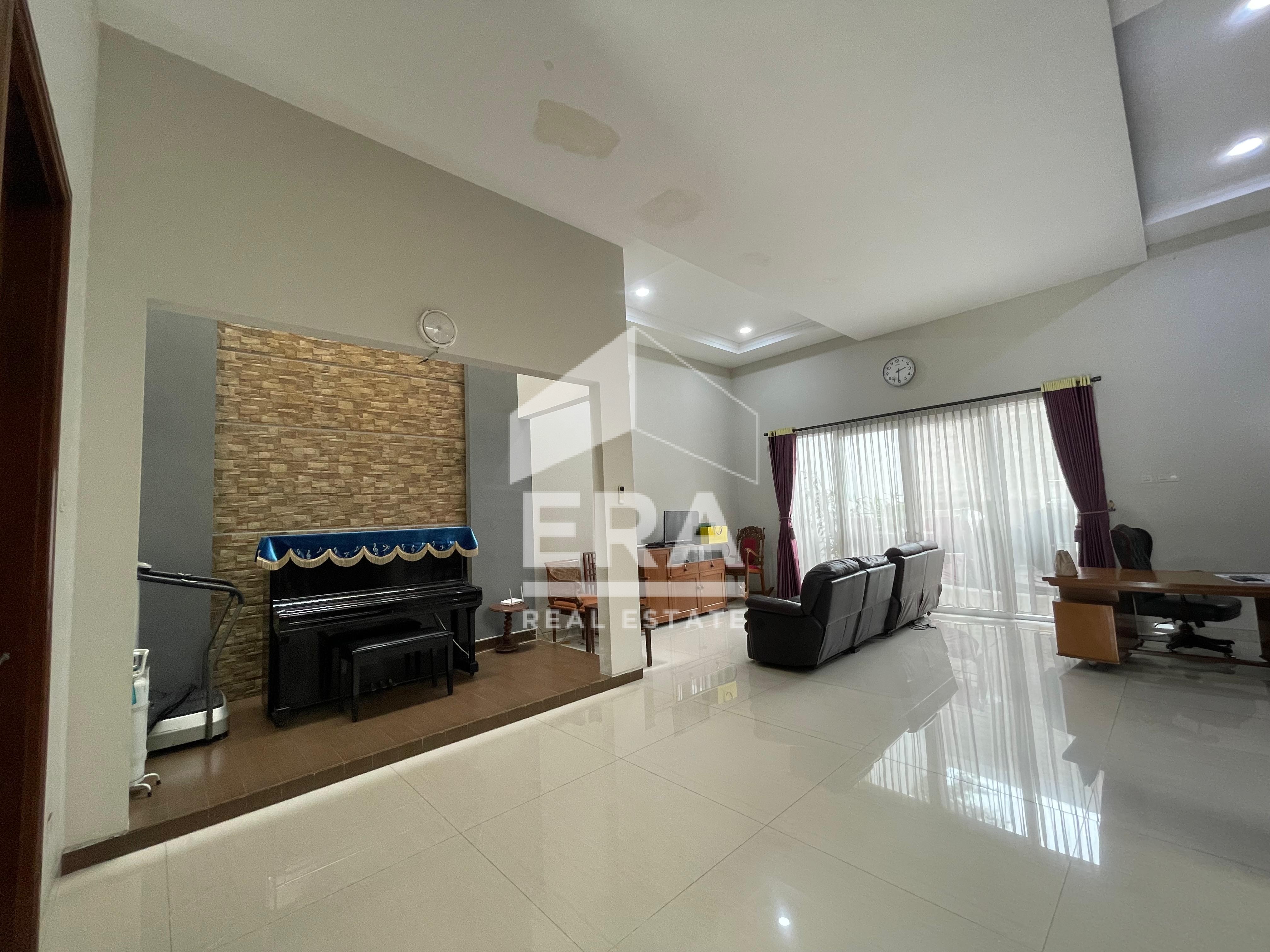 interior 9