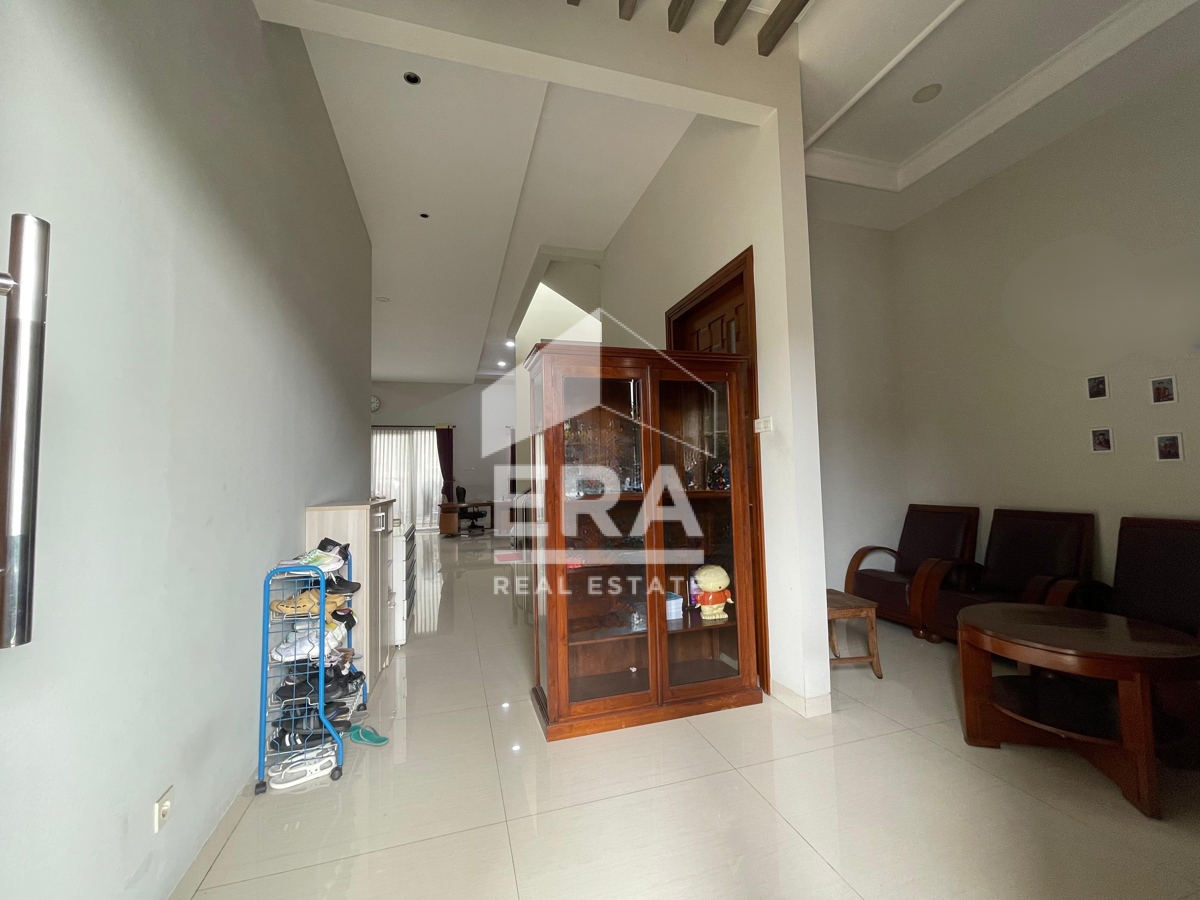 interior 2