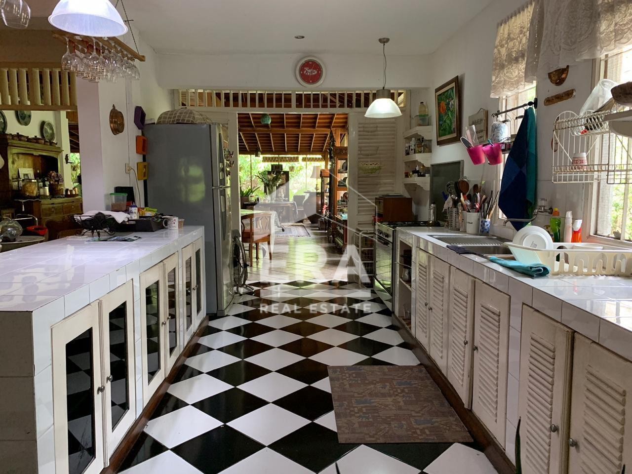 interior 3