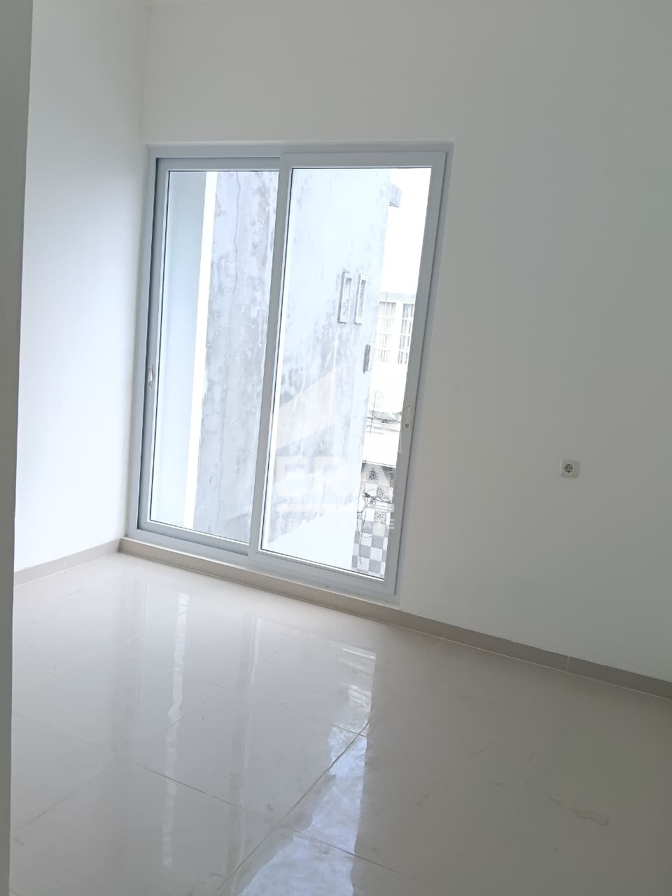 interior 21