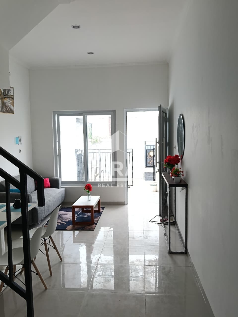 interior 9