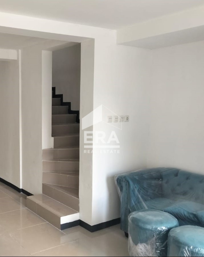 interior 9