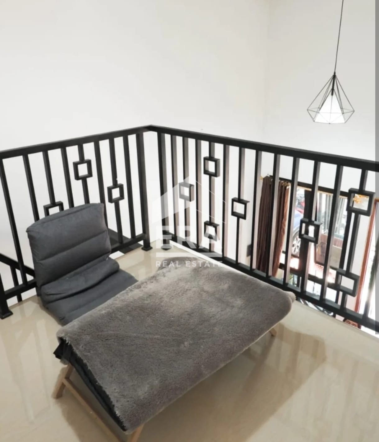 interior 3