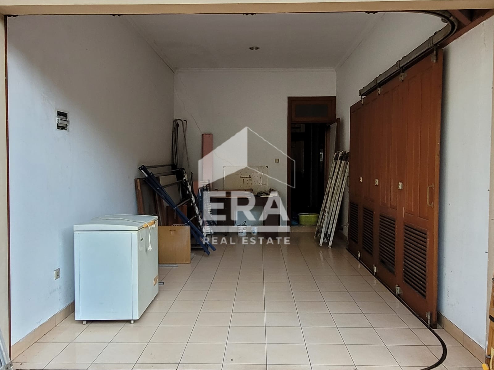 interior 3