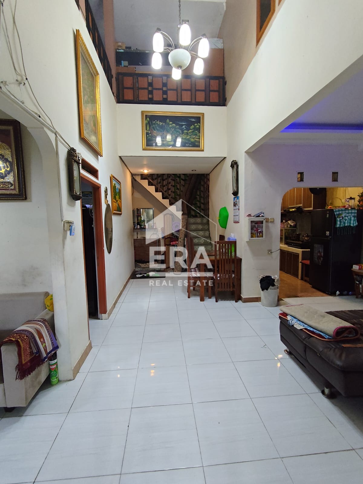 interior 9