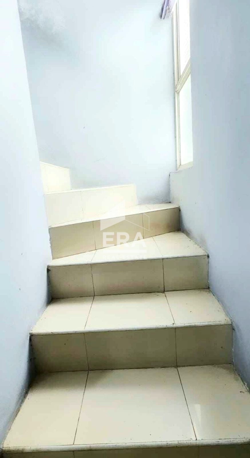 interior 4