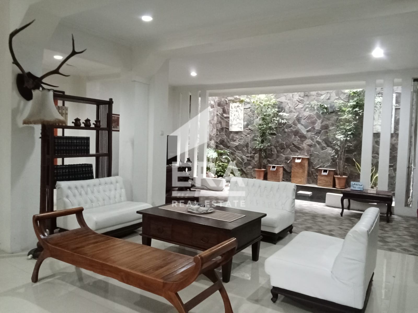 interior 5
