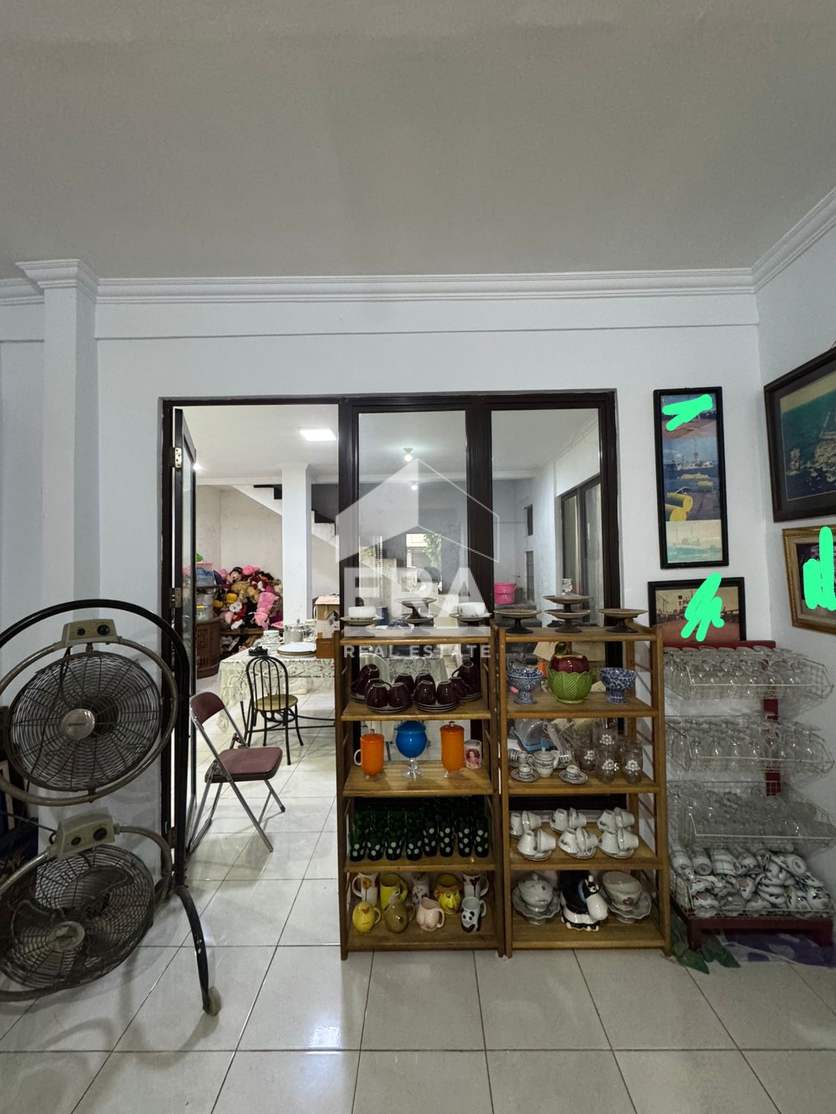 interior 4