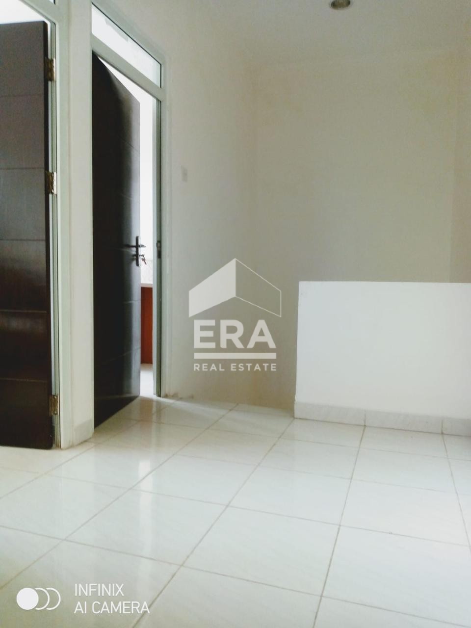 interior 8