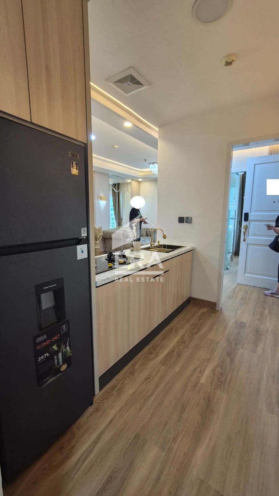 interior 19