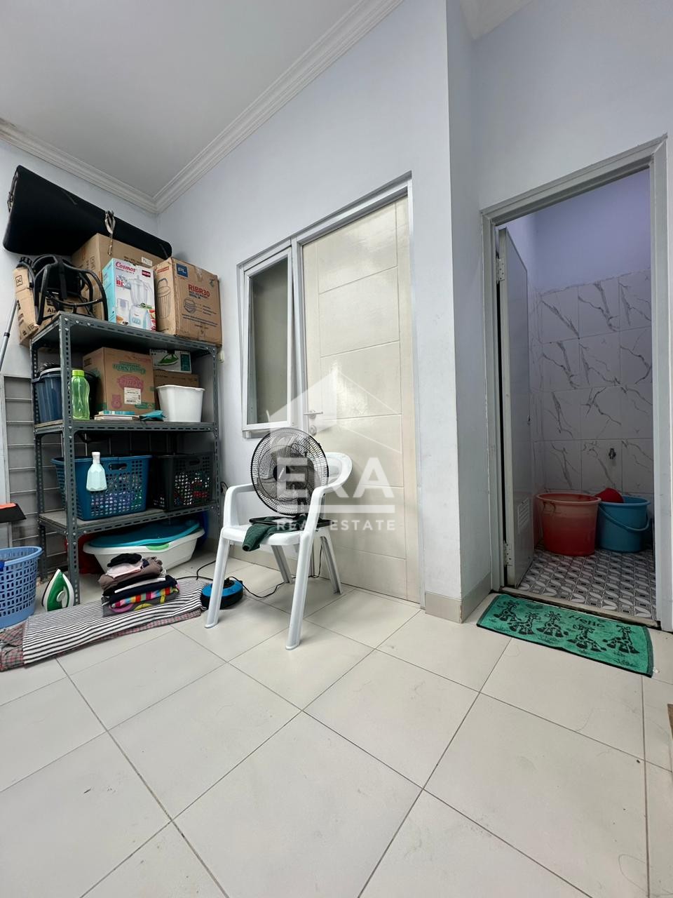 interior 6
