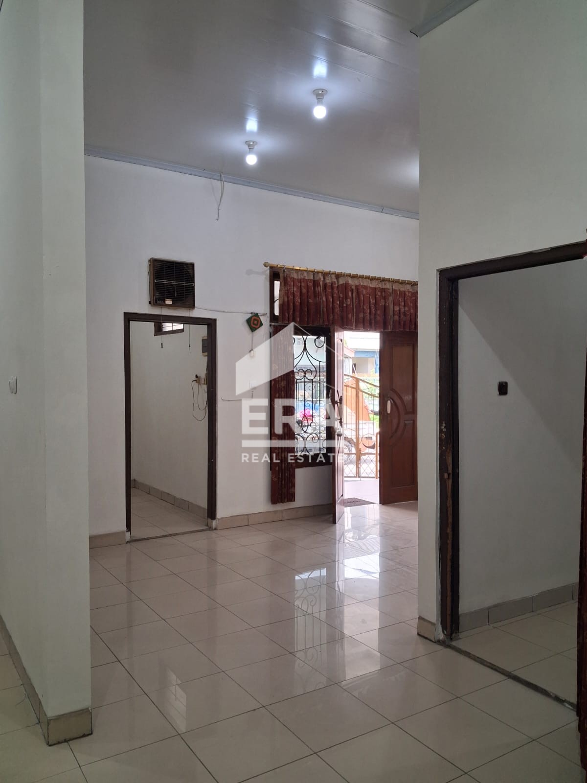 interior 7