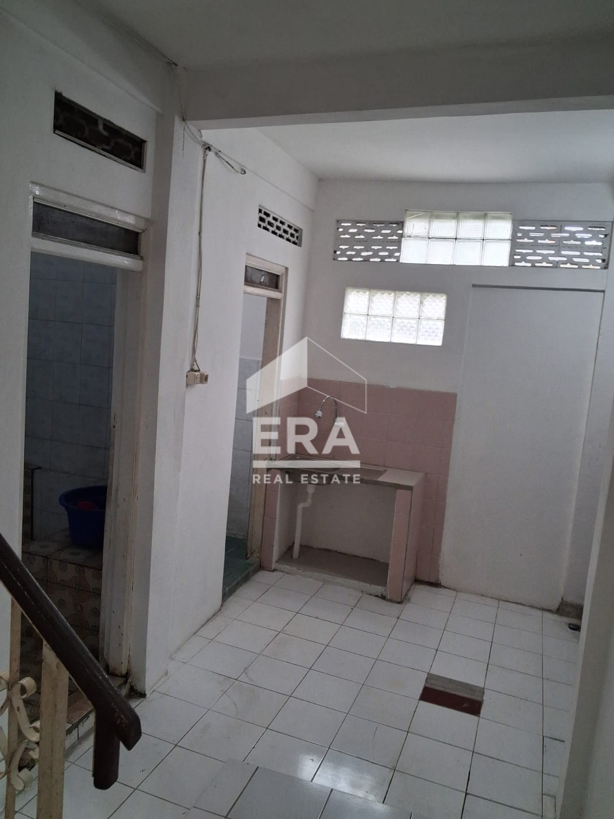interior 2