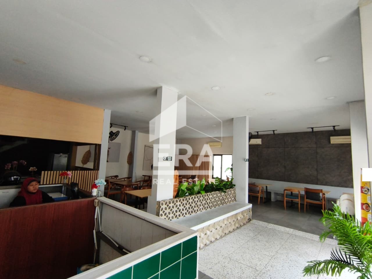 interior 4