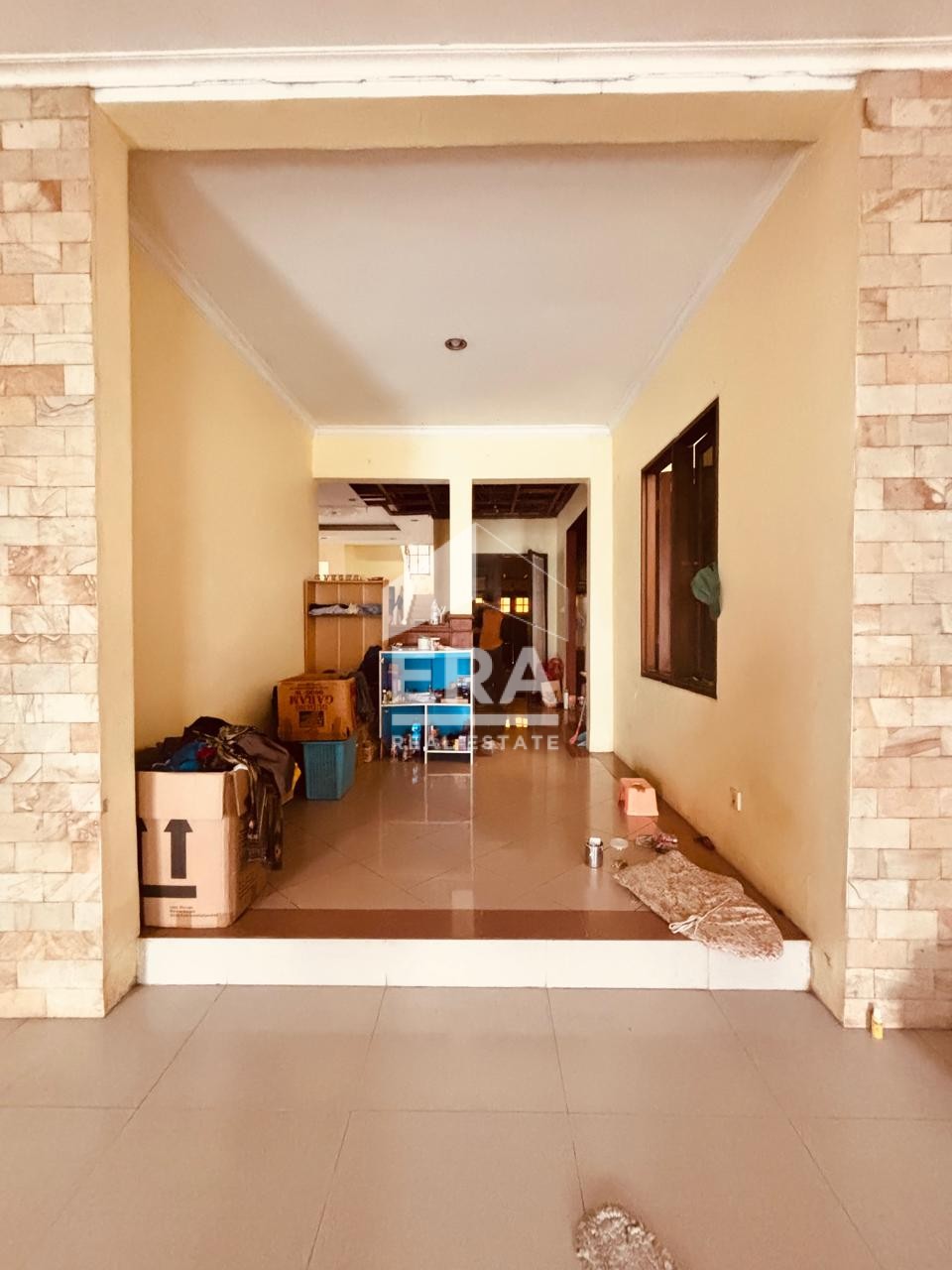 interior 2