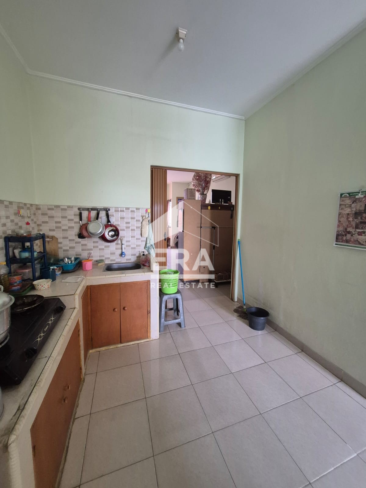 interior 6