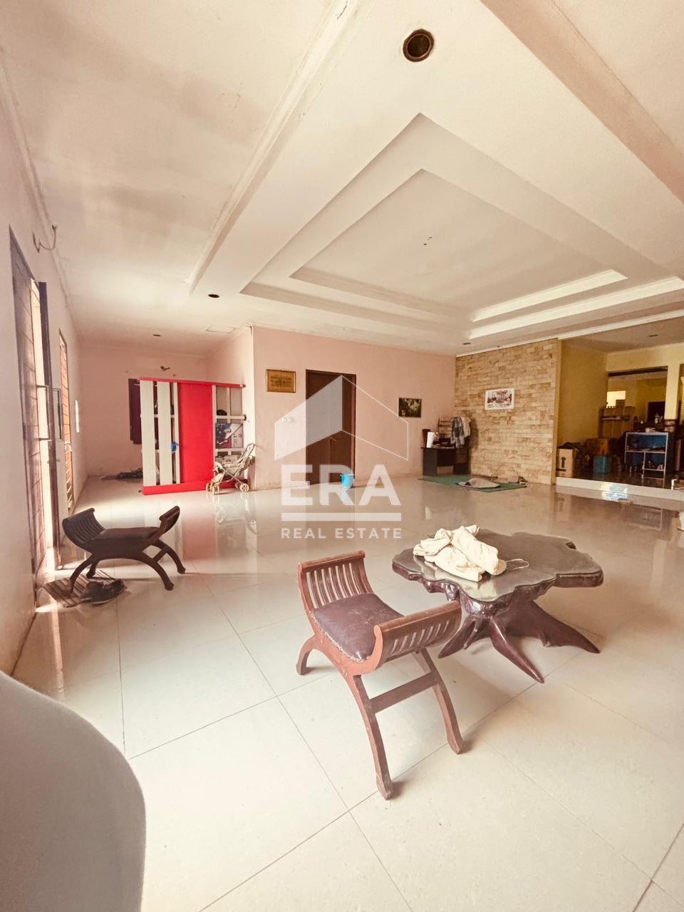 interior 10