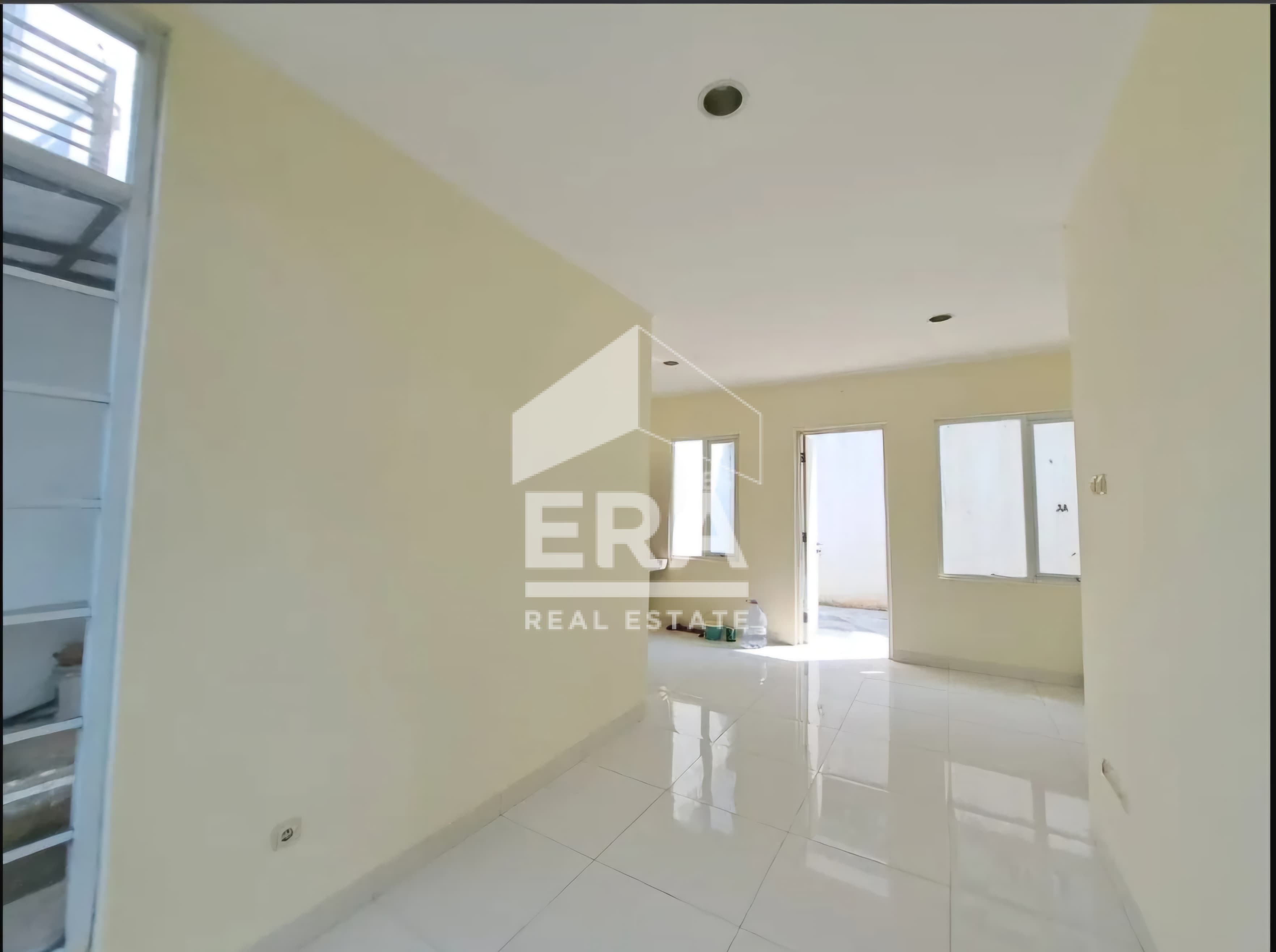 interior 12