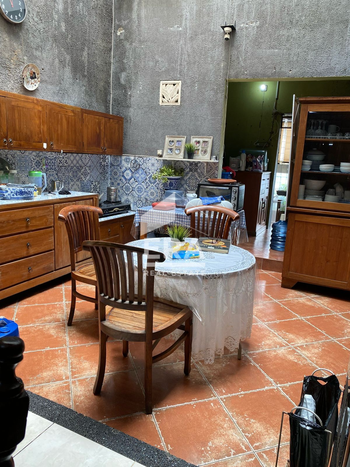 interior 3