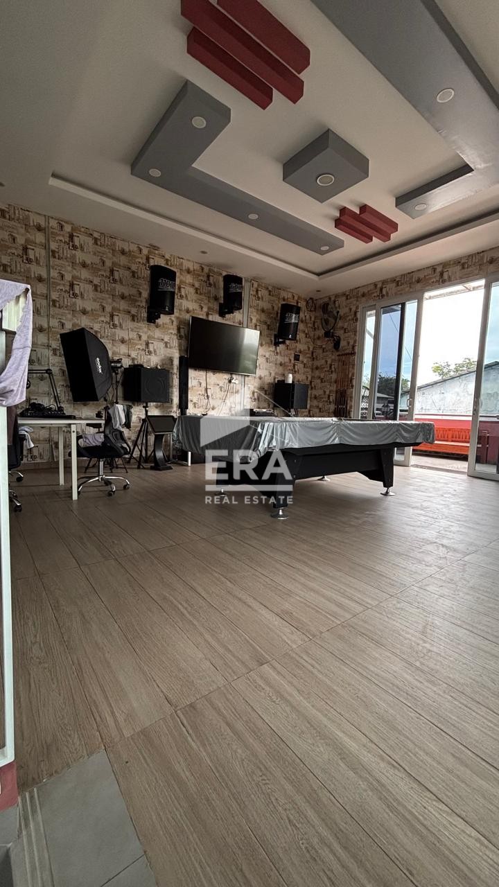 interior 5