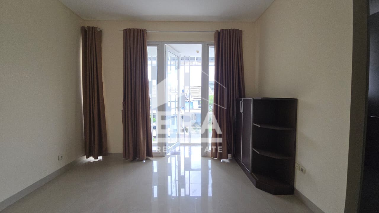interior 7