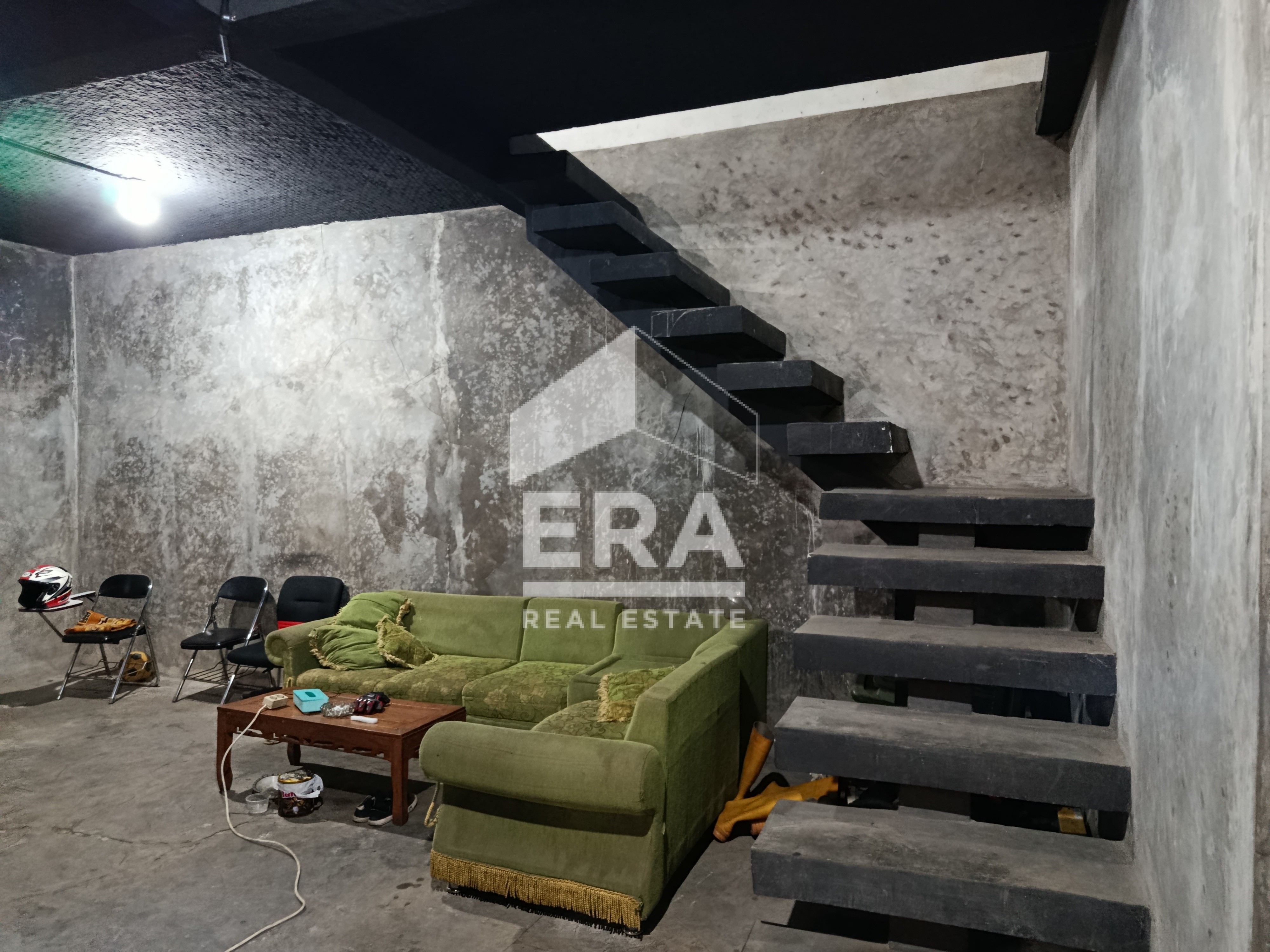 interior 2