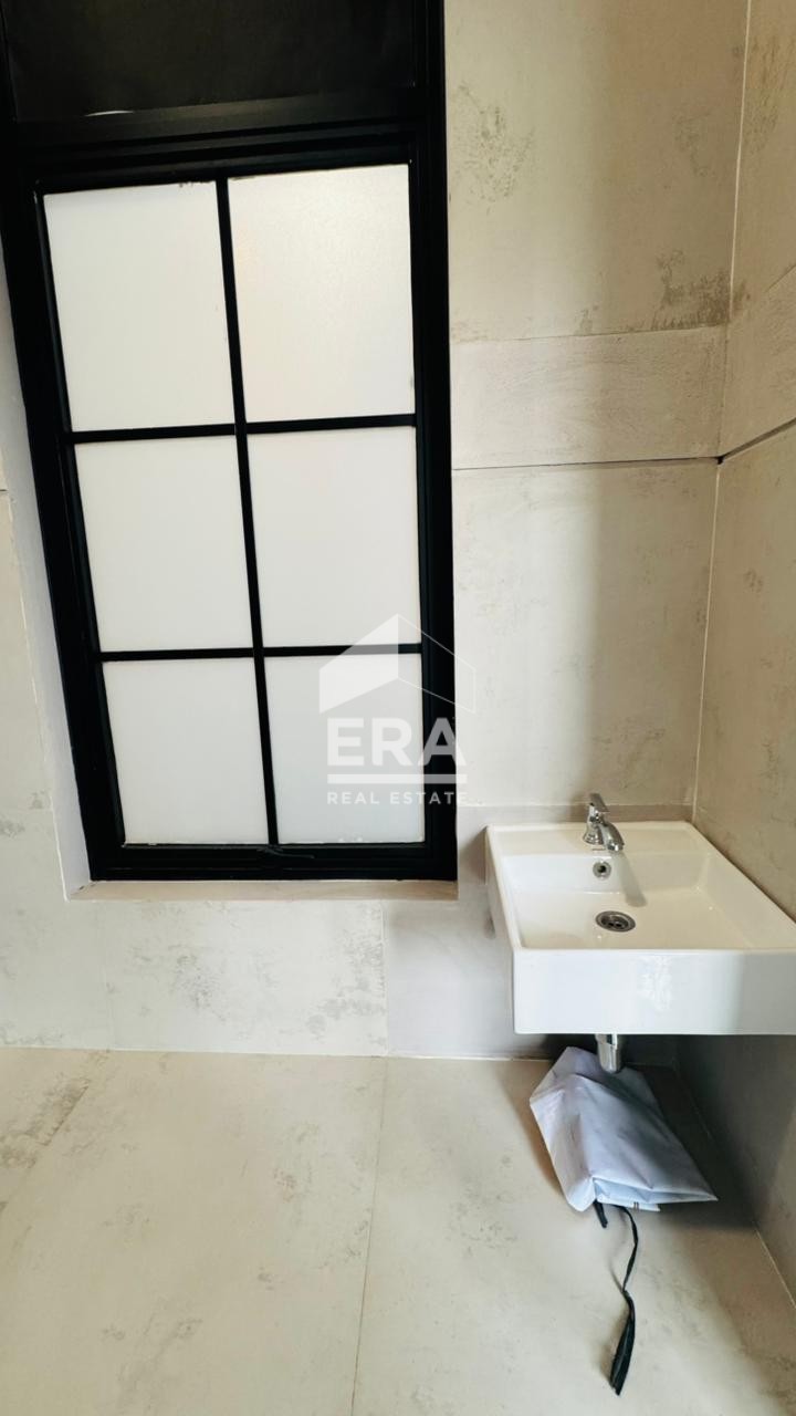 interior 14