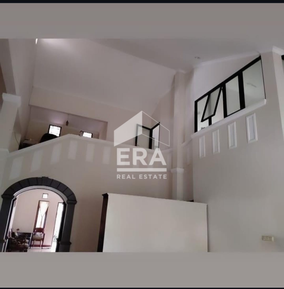 interior 6