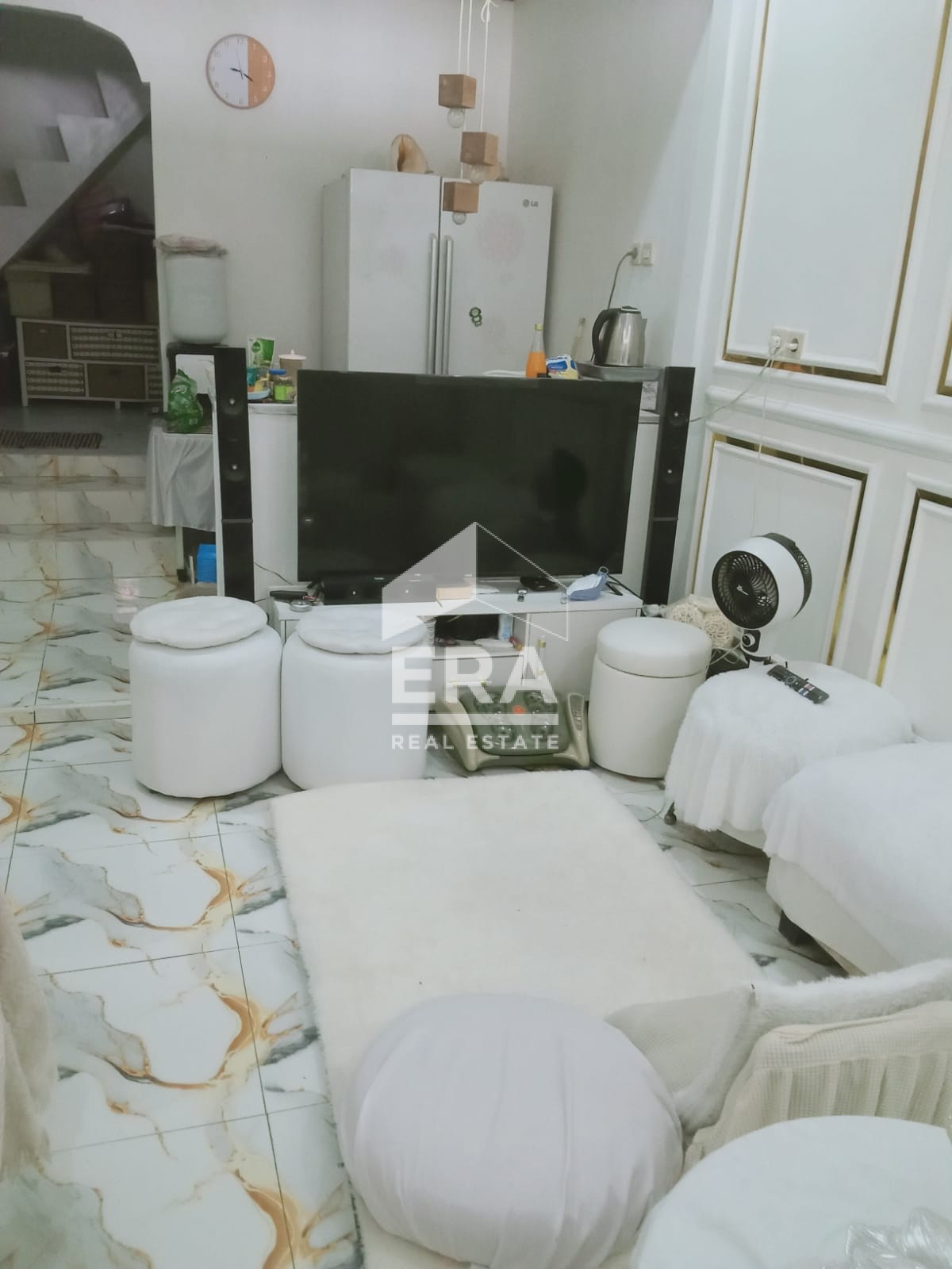 interior 7