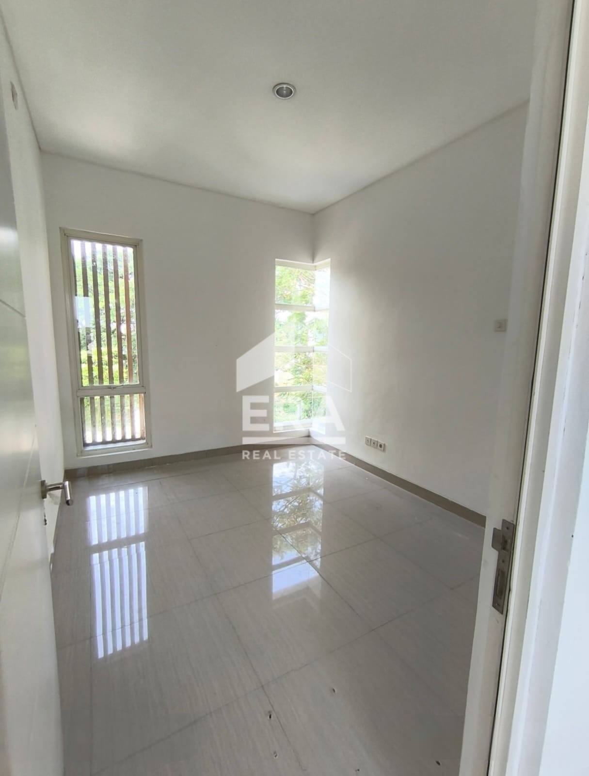 interior 3