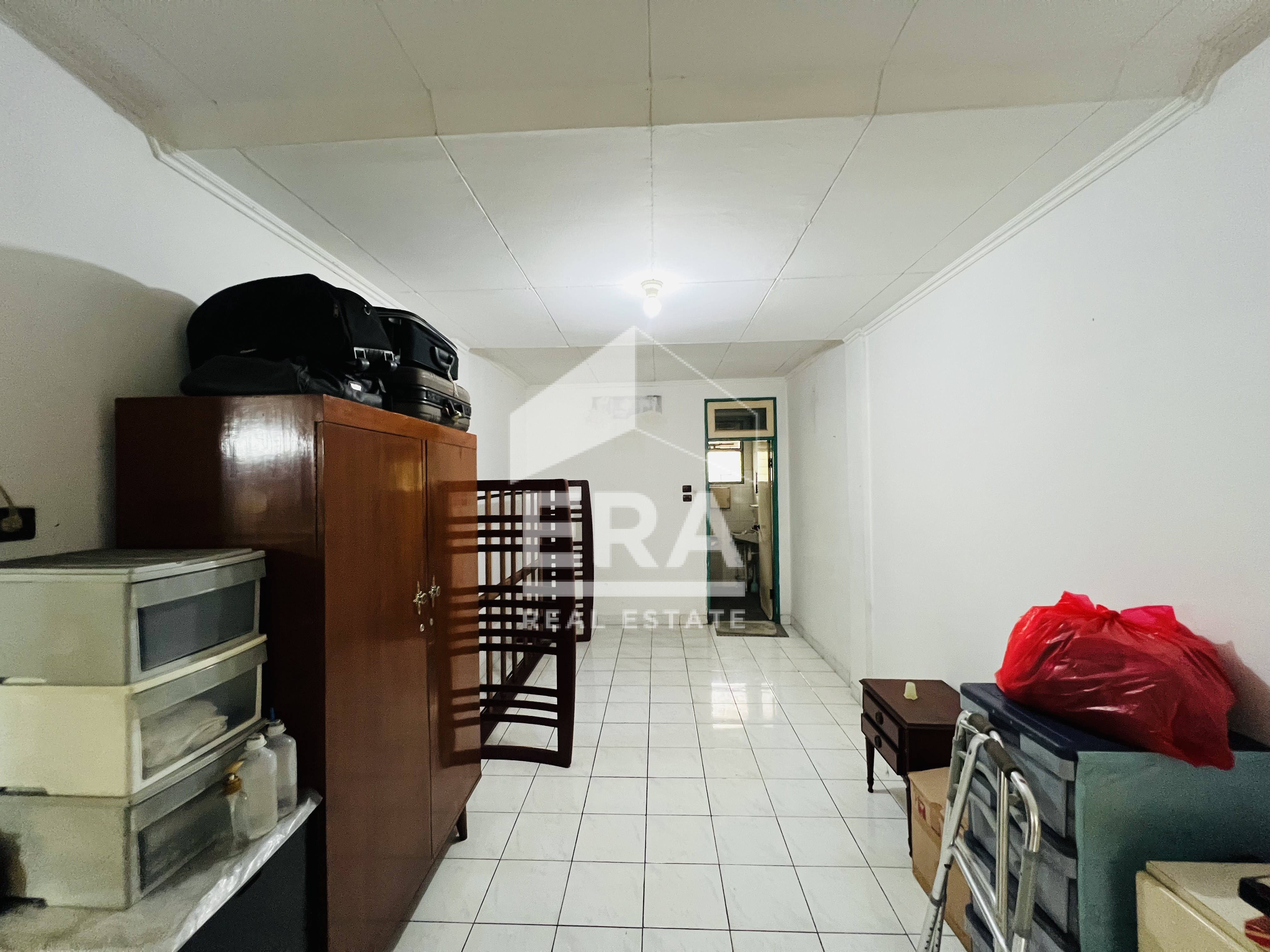 interior 2