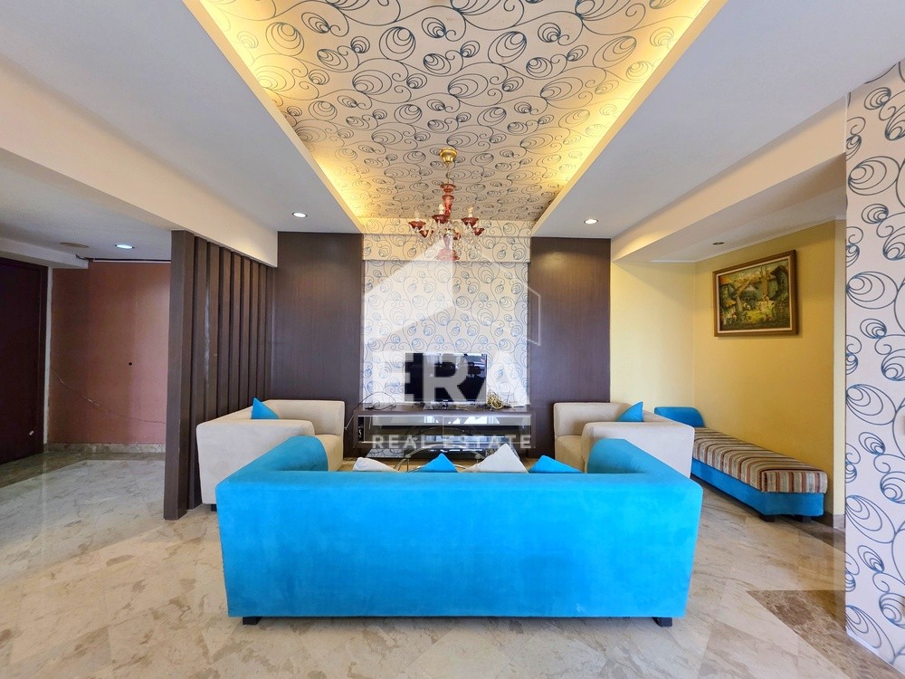 interior 2