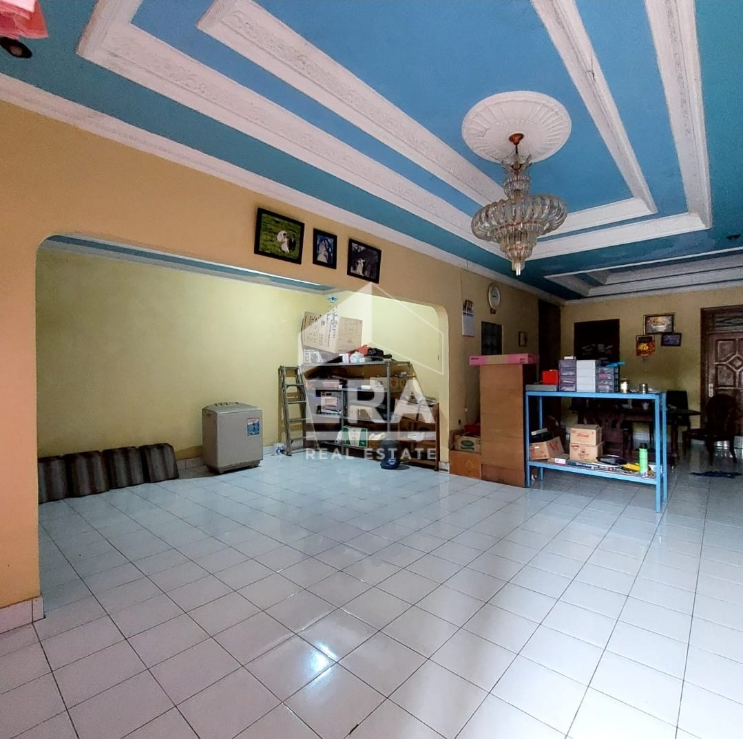 interior 10