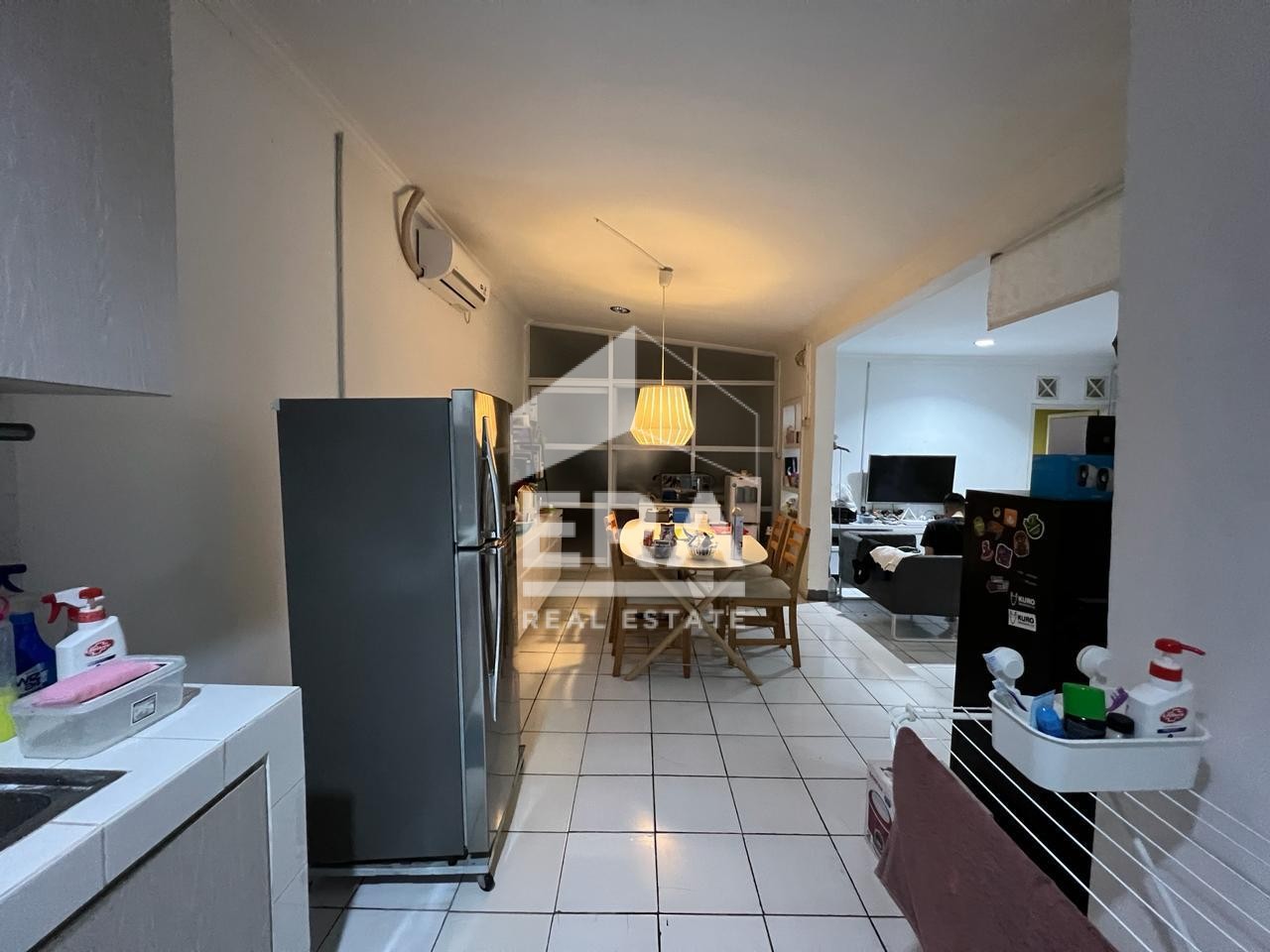interior 2