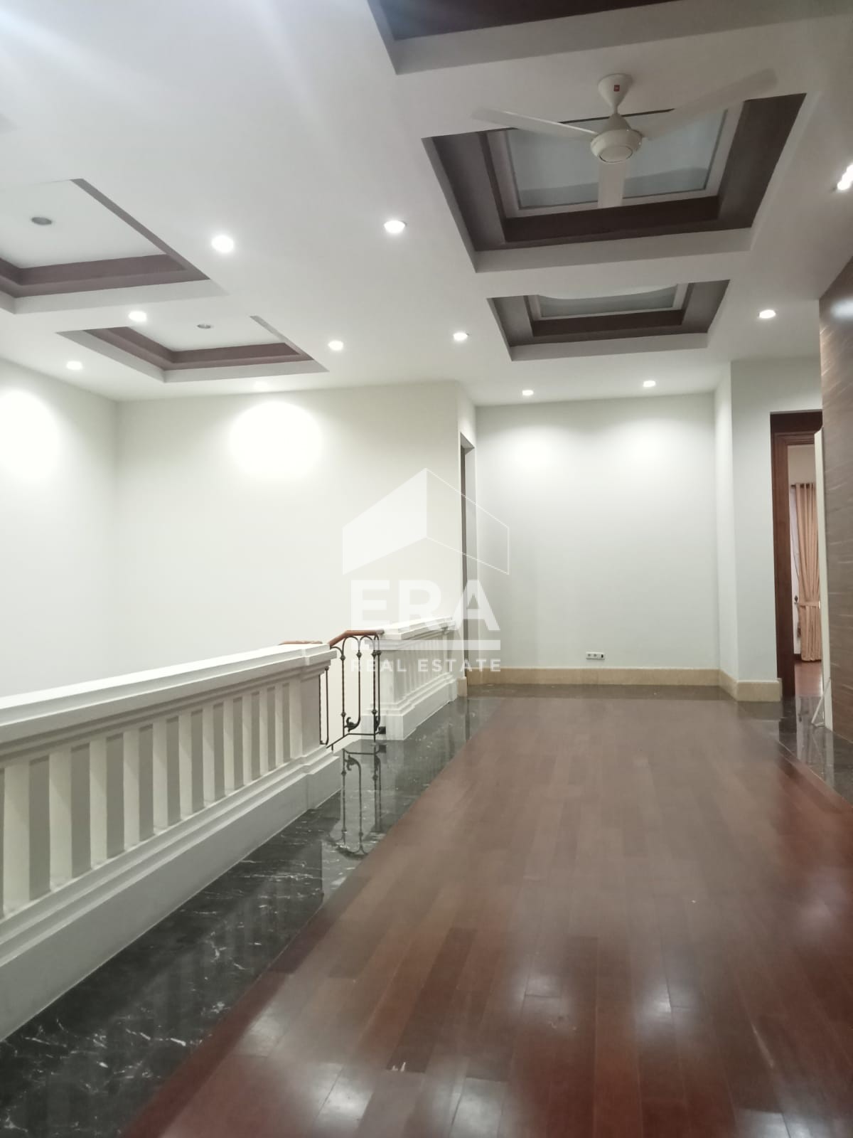 interior 13